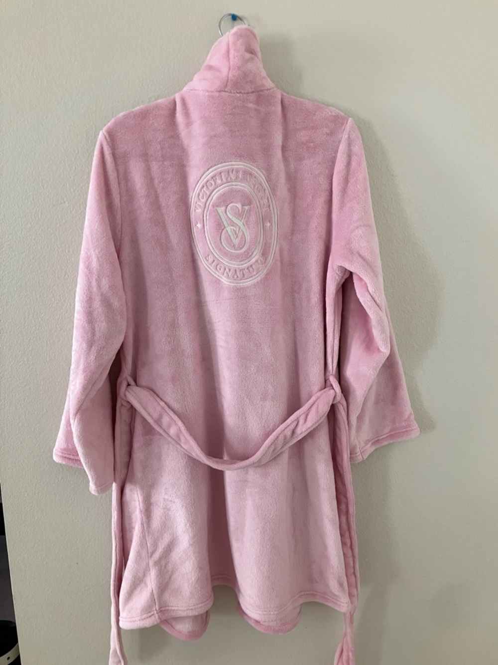 Victoria's Secret Plush Pink Spa Robe